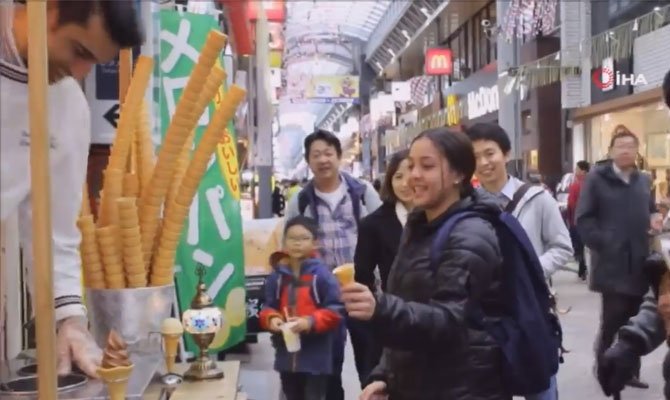 Japonların Dondurma Kaşıkçıları ile çekişmesi gündemde