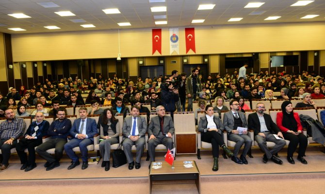 KSÜ Bir Panele Daha İmza Attı