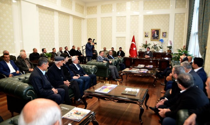 Hayrettin Güngör çıktığı yolda birer birer destek alıyor