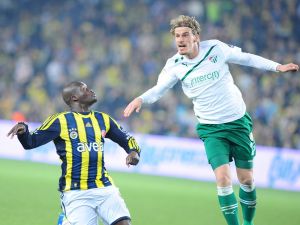 Bursaspor Kaçan Pozisyonlara Yanıyor