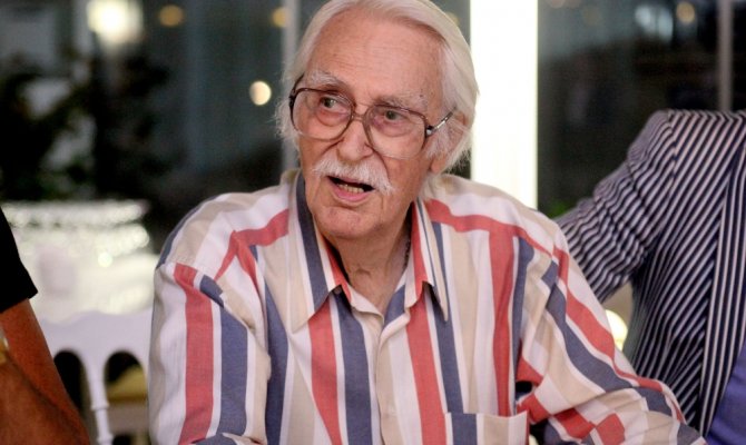 Yeşilçam'ın efsane ismi hastaneye kaldırıldı