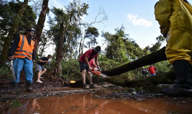 Baraj faciasında hayatını kaybedenlerin sayısı 99'a yükseldi