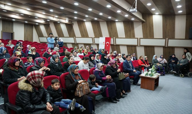 Engelli Ailelerine Manevi Bakım Semineri Düzenlendi
