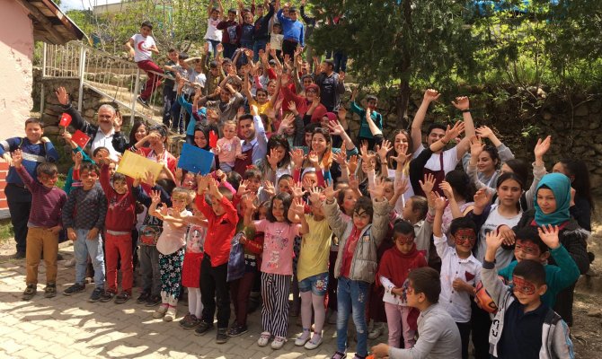 Genç Mimarlardan Eğitime Destek