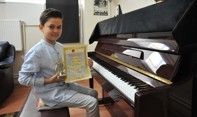Küçük piyanist ilk yarışmasında Avrupa birincisi