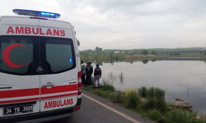 Gölde kaybolan adam 1 buçuk saat sonunda bulundu