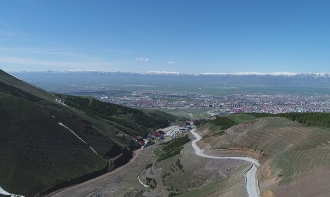 İki mevsim aynı anda yaşanıyor