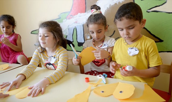 Dezavantajlı 40 bin çocuk için 'yaz okulu' başlıyor