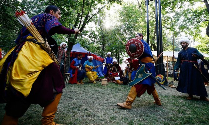 Moskova’da 'Osmanlı ordu karargahı' kuruldu