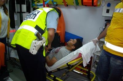 Alkollü sürücü motosikletiyle takla attı