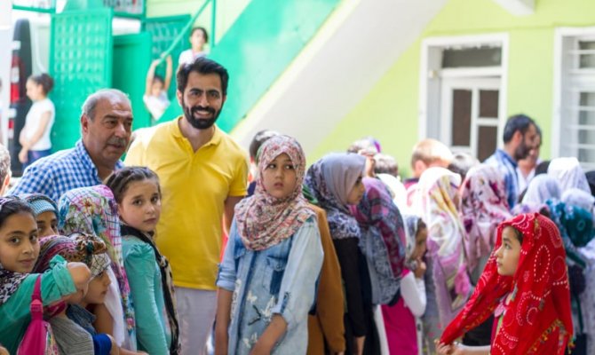 Bir Tebessüme Değer’den Çocuklara hediye yağmuru