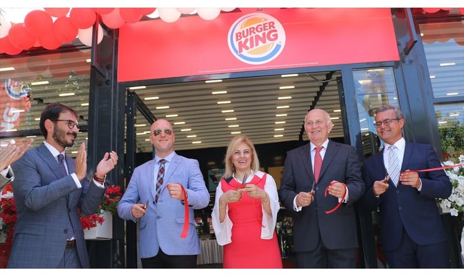 TFI TAB Gıda Yatırımları'ndan Üsküp'te iki restoran açılışı