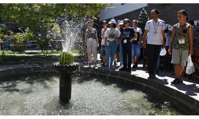 Yalovalı öğrenciler Diyarbakır'ı gezdi