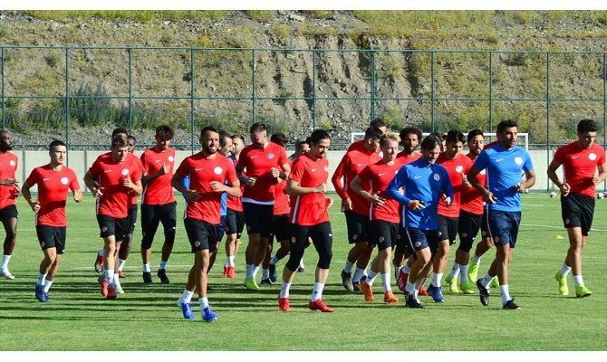 Antalyaspor sezona 'gençleşerek' giriyor