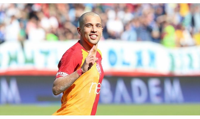 Feghouli geçen sezonunun en iyi oyuncusu seçildi