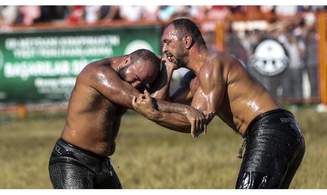 'Türk'ün ilk er meydanı' için nefesler tutuldu