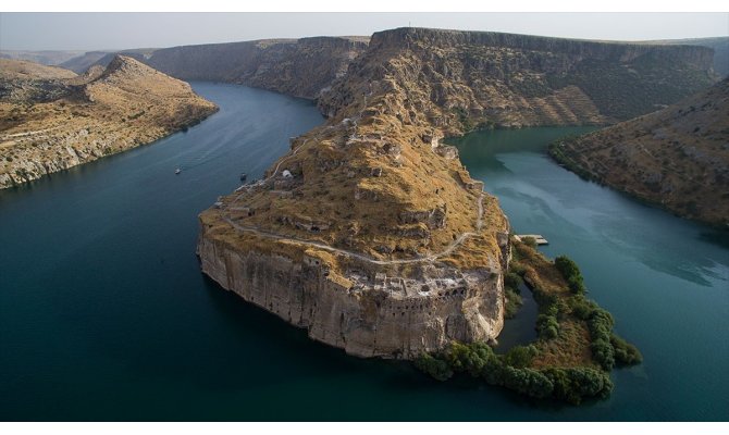 Rumkale'nin cazibesi su sporları ve balon turlarıyla artacak