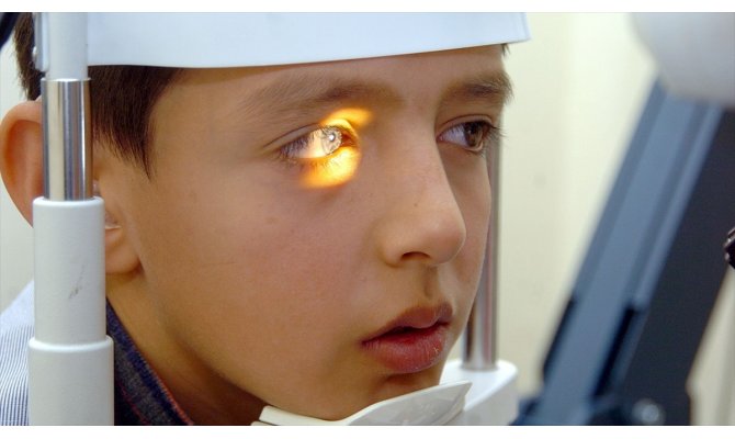 Çocuklara 1. sınıfa başlayacağı yıl görme taraması yapılacak