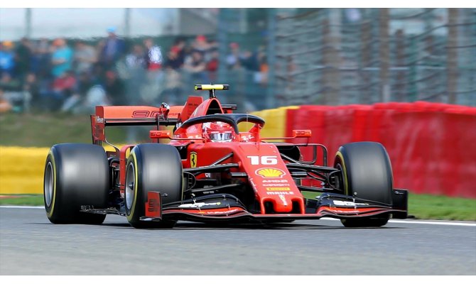 İtalya'da pole pozisyonu Leclerc'in