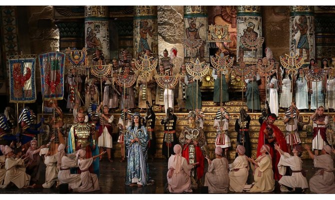 Opera ve baleye rekor ilgi