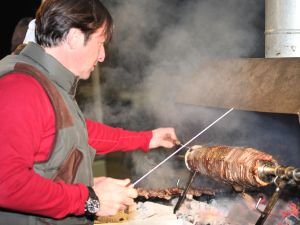 Çilingiroğlu Ailesinin Erzurumda Kayak Keyfi