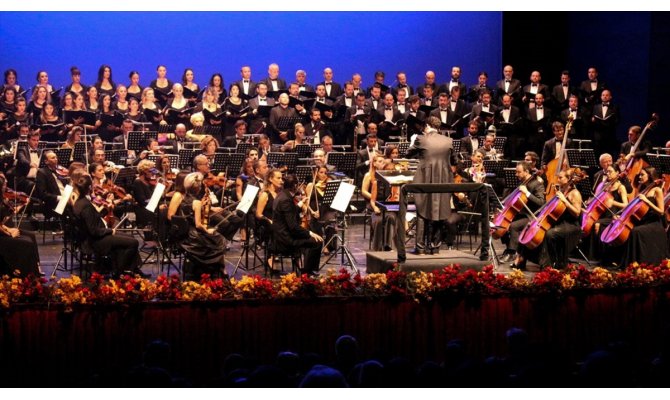 Antalya Devlet Opera ve Balesi sezonu açtı