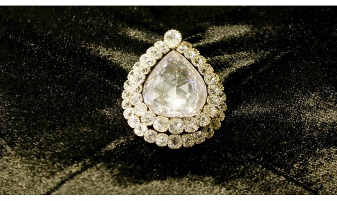 Topkapı Sarayı 'Kaşıkçı Elması' için basına kapılarını açtı