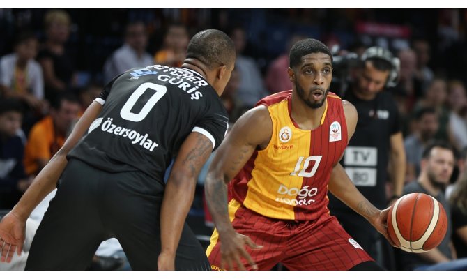 Potada derbiyi Galatasaray kazandı