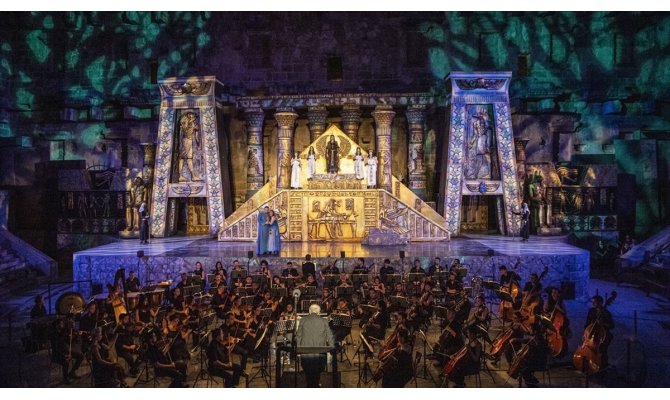 İmkansız aşk 'Aida' operası Congresium'da