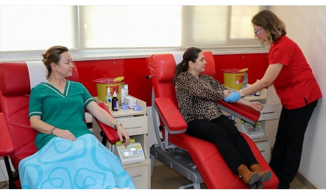 Kadınlar kan bağışında atağa geçti