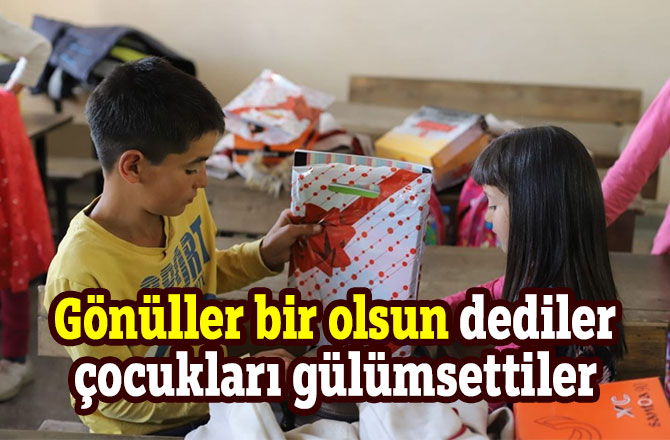 Gönüller bir olsun dediler çocukları gülümsettiler