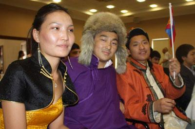 Türkçeyi Kurtlar Vadisi ile öğrendiler