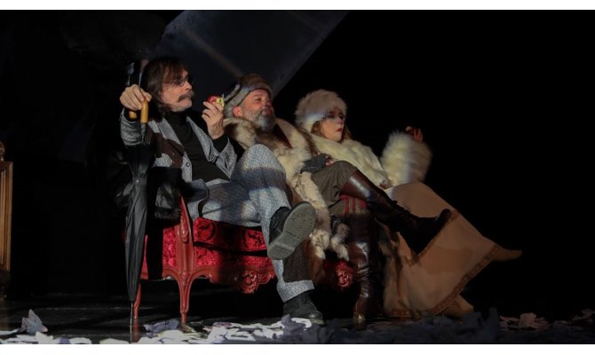 İmkansız aşkın ütopik öyküsü 'Nina' Tatbikat Sahnesi'nde