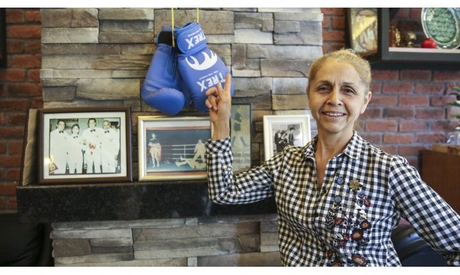 'Kadınların boks hakemliği yapabileceğini kanıtladım'