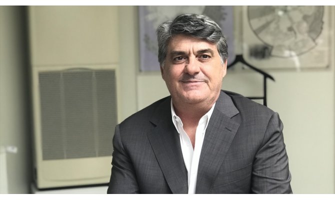 Adalı'dan Çebi'ye: Camianın zekasıyla alay ediyor