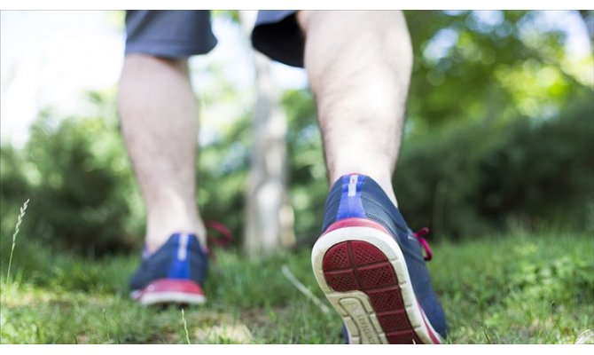 '50 yaş üzerindeki 4 kişiden birinde osteoporoz bulunuyor'