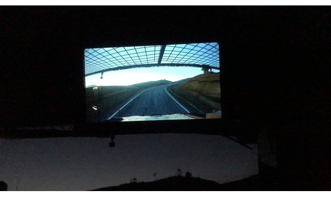 Dev askeri zırhlılar karanlıkta görünmez oluyor