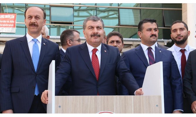 Sağlık Bakanı Koca: Operasyon bölgesinde ihtiyaç duyan herkesin yanındayız