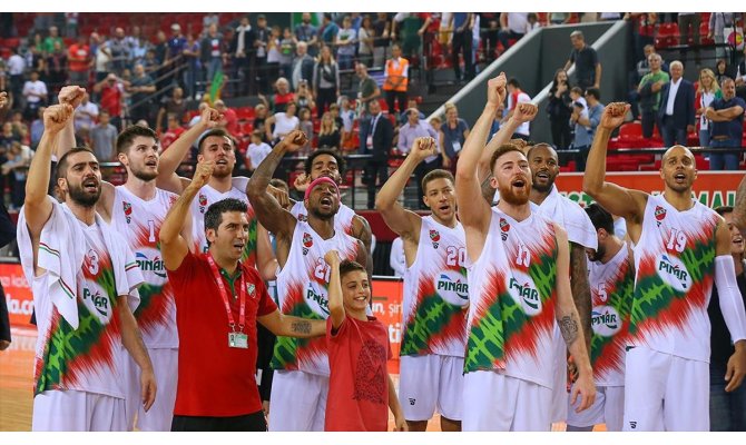 Basketbol Süper Ligi'nde tek namağlup Pınar Karşıyaka