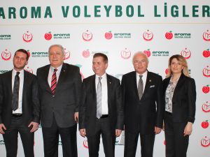 Voleybol Federasyonu Başkanı Karabıyık, Gündemi Değerlendirdi
