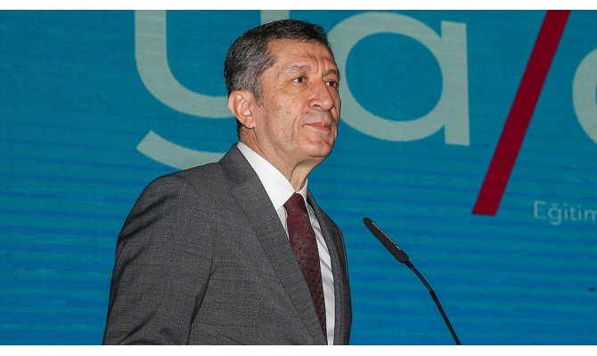 Milli Eğitim Bakanı Selçuk "Eğitim ya da Eğitim" dergisini tanıttı