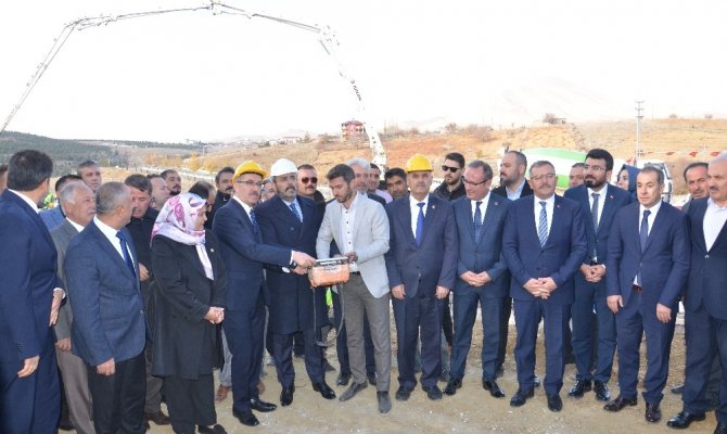 AK Parti Genel Başkan Yardımcısı Ünal: “Türkiye, içerideki terör sorununu çözdü”