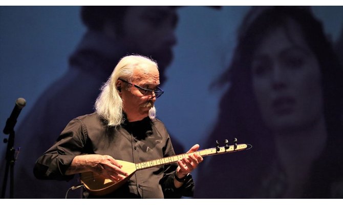 Cahit Berkay: Her yeni kuşak kendi müzik tarzıyla beraber geliyor