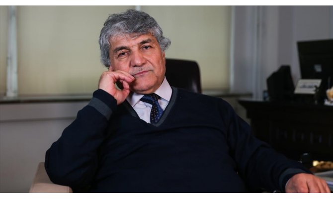 Mesut Uçakan: Onur duymamak mümkün değil