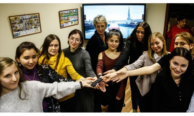 Rus gençler dizilerle Türkiye'yi tanıyor