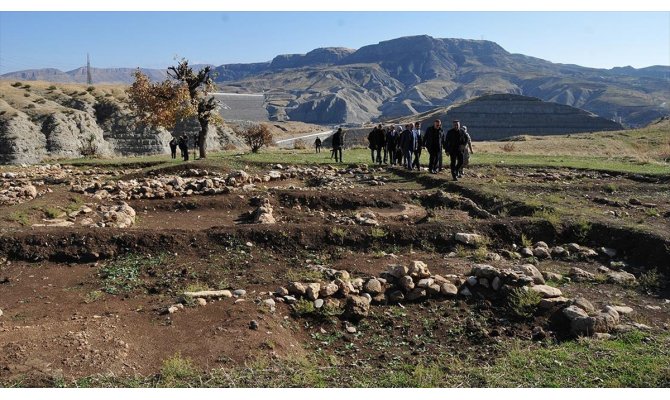 Boncuklu Tarla, Göbeklitepe'den bin yıl daha eski bulgular içeriyor