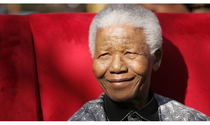 Hayatını ırk ayrımcılığıyla mücadeleye adayan lider: Nelson Mandela