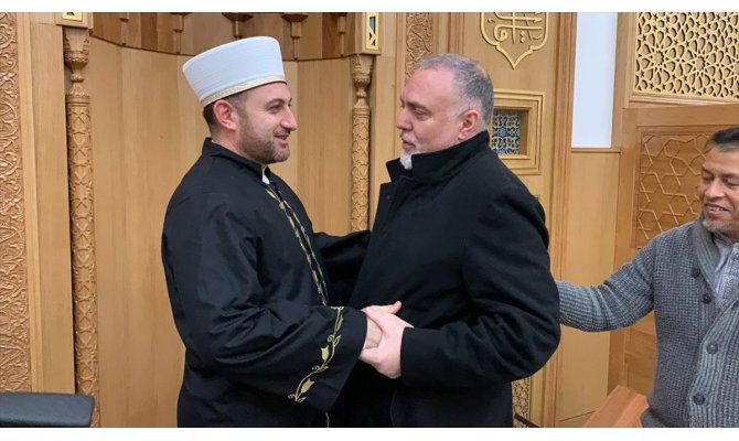 Yusuf İslam'ın medya danışmanı Cambridge Camisi'nde Müslüman oldu