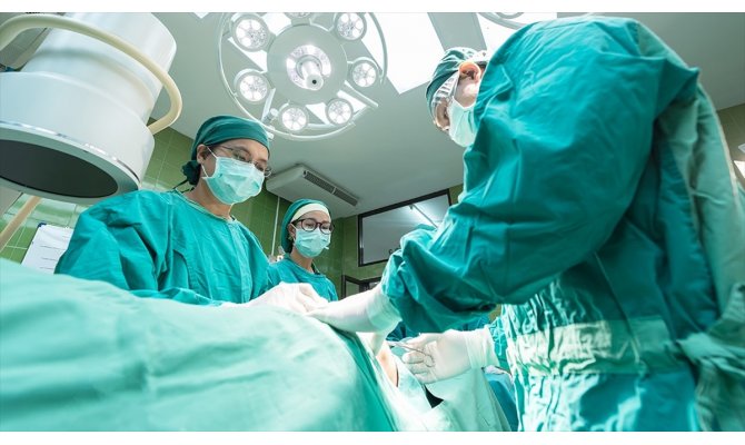 'Kafa nakli 10 yıl içinde mümkün olabilir' iddiası