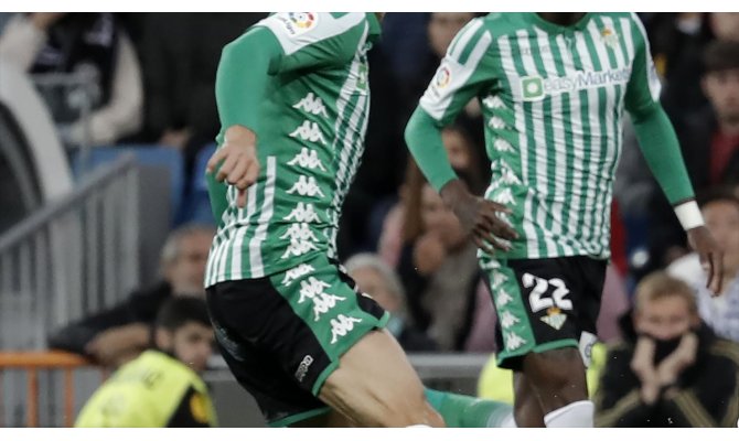 38 yaşındaki isim Real Betis ile sözleşmesini bir yıl uzattı